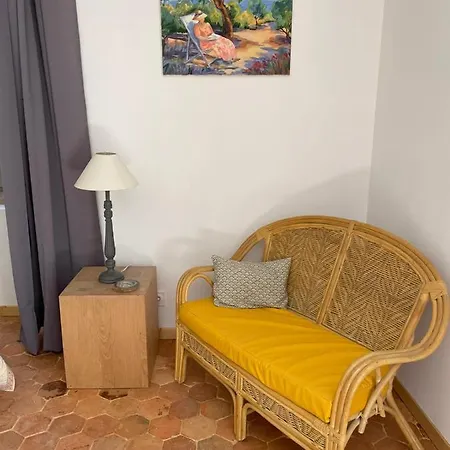 La Secrete Bed & Breakfast