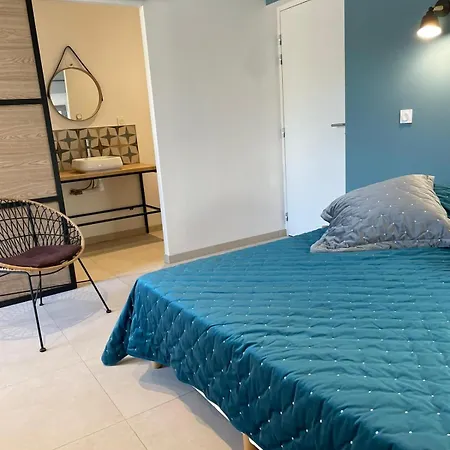 Bed & Breakfast La Secrete 3*